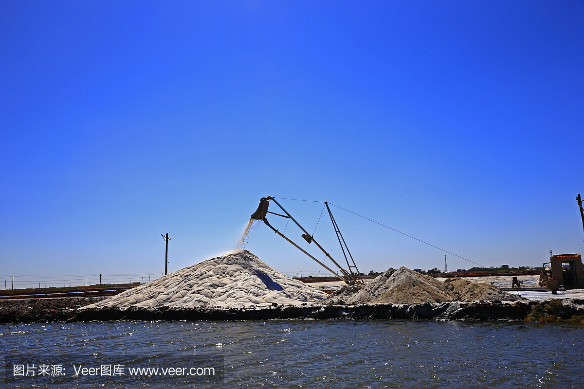 美麗的山水,成熟的機械設(shè)備